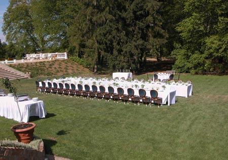 esküvői asztal